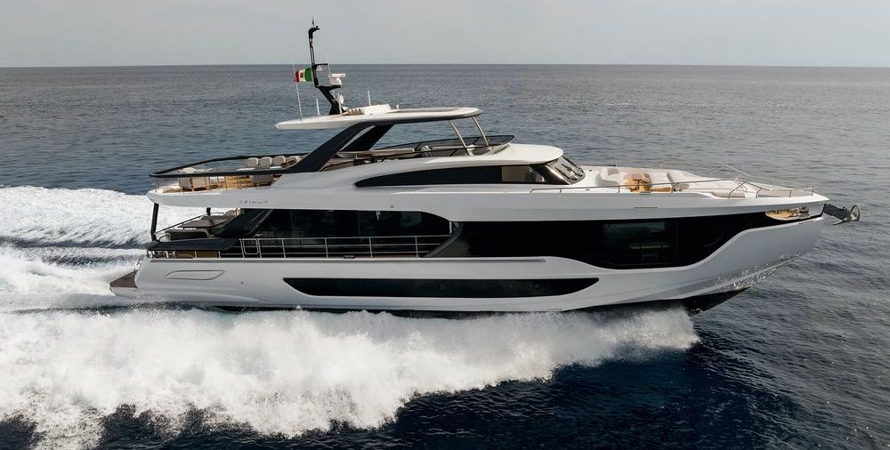 Azimut 85'- Pure Yachting Passion