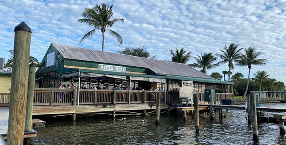 Dock & Dine: Riverside Cafe Vero Beach, FL