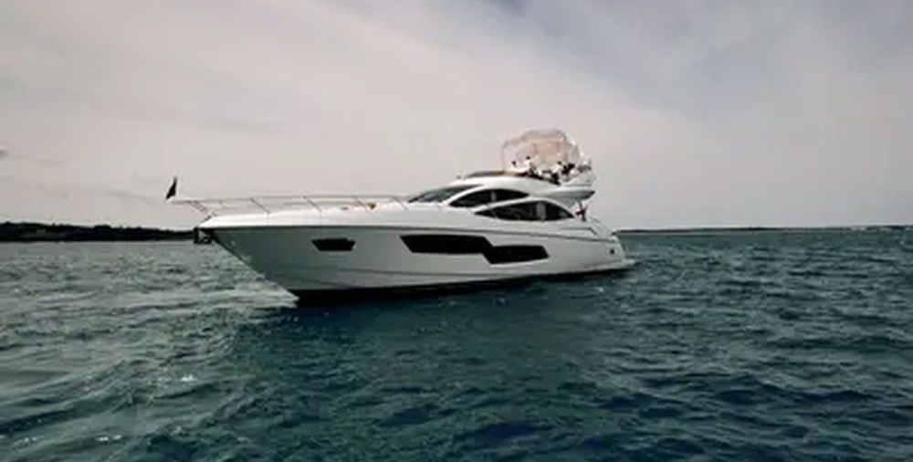 Sunseeker 80'- Dock an Icon