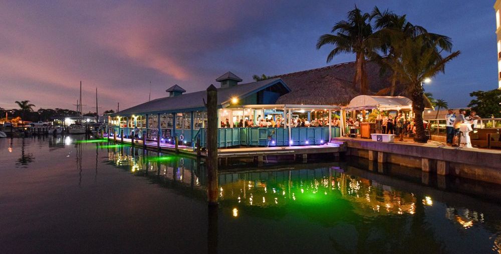 Dock & Dine: Dockside Waterfront Grill Venice, FL
