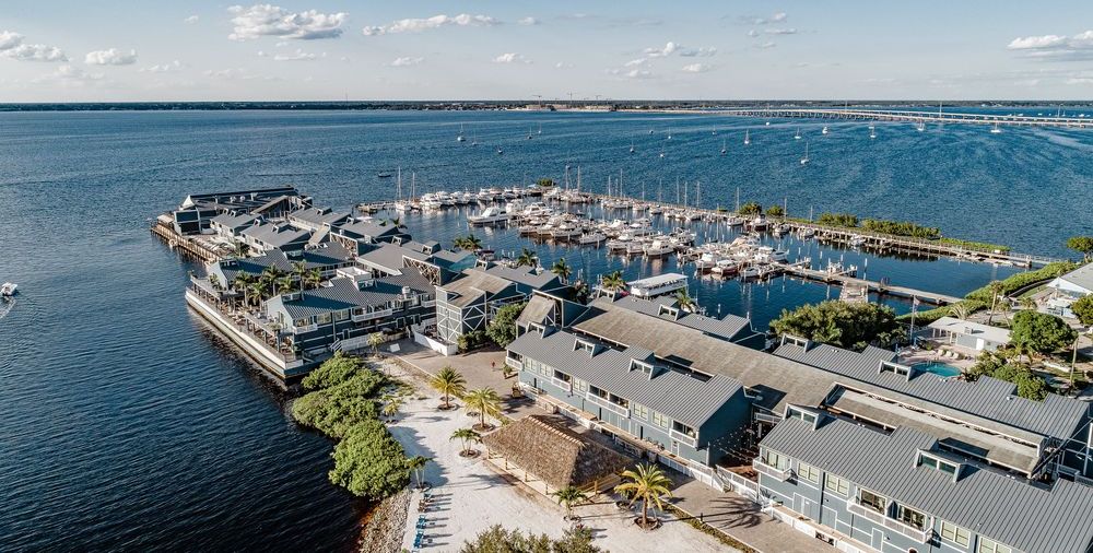 Dock & Dine: Fishermen’s Village Marina Punta Gorda, FL