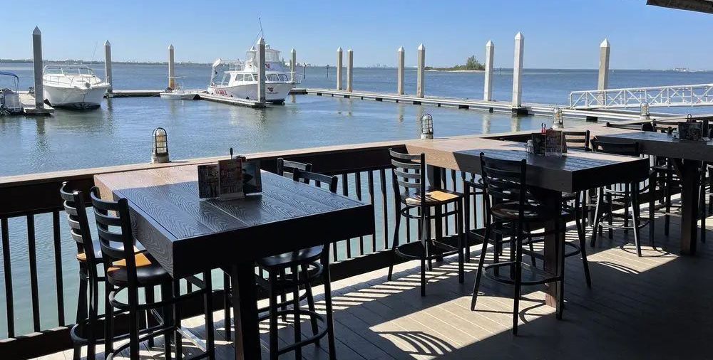 Dock & Dine: Hula Bay Club Tampa, FL