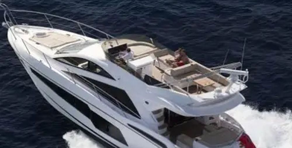 Sunseeker 55' – Master the Ocean