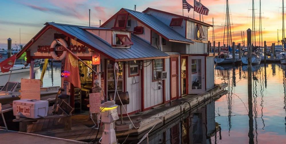 Dock & Dine: Alice’s on Bayview – Panama City, FL