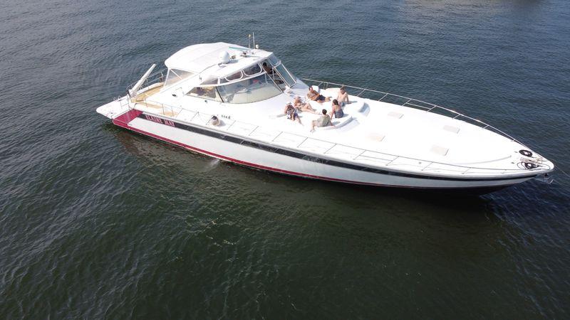 70' 1984 Infinity Express