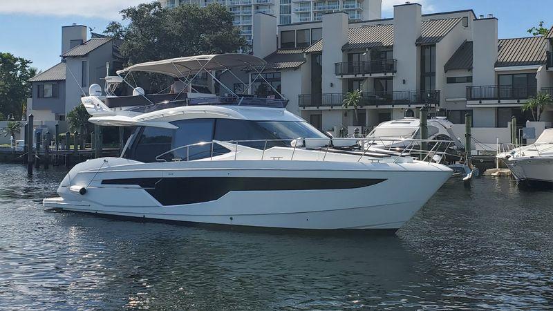 50' 2019 Galeon 50 Fly
