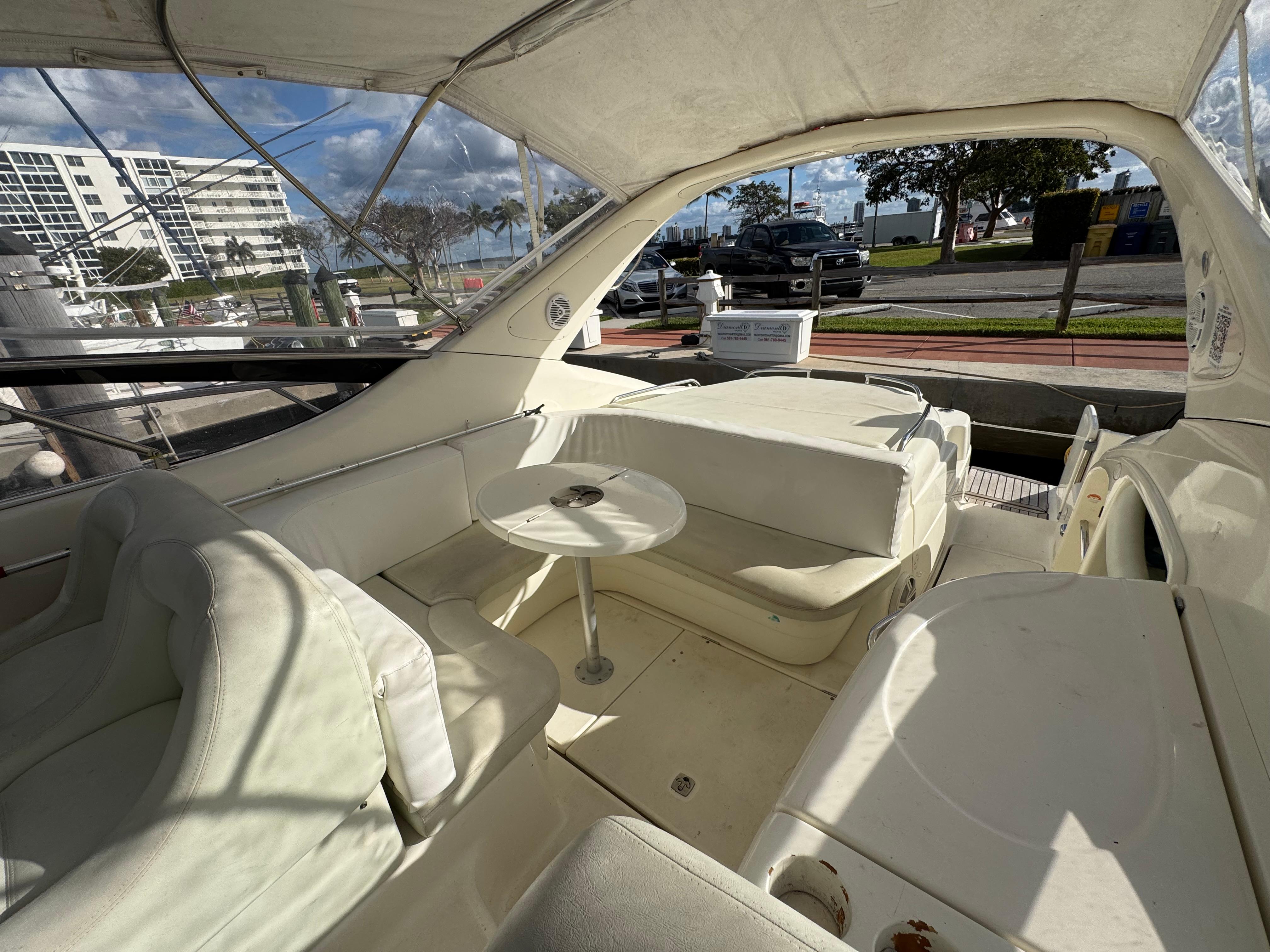 39' 2003 Cranchi Endurance 39