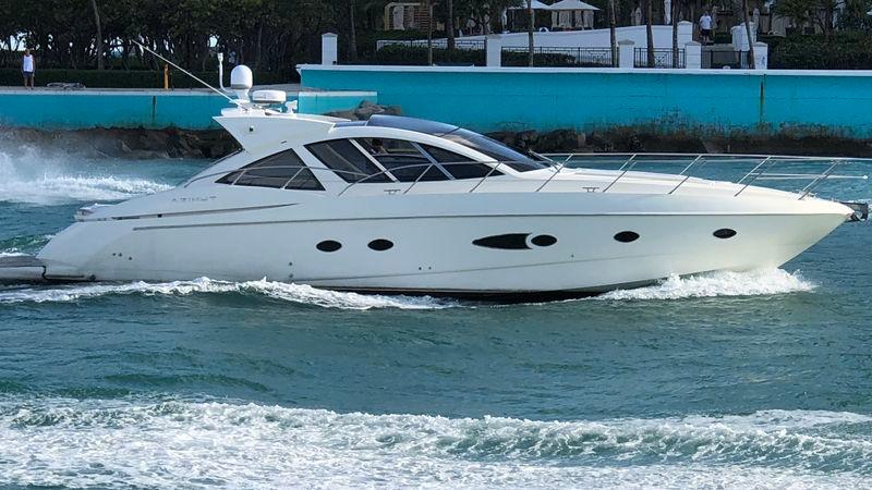 54' 2010 Azimut Atlantis 54