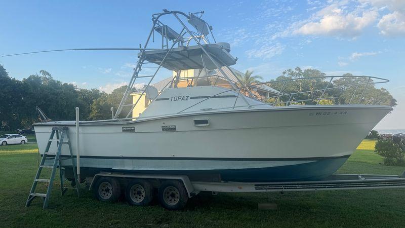 28' 2009 Rinker 280 Express Cruiser