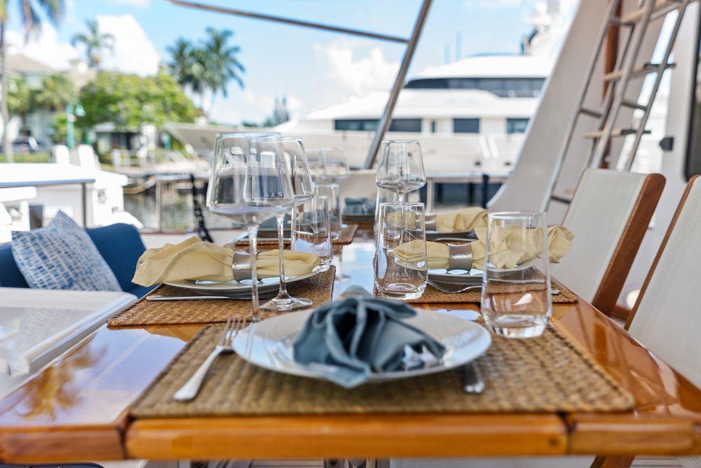 72' 2005 Grand Banks 72 Aleutian RP