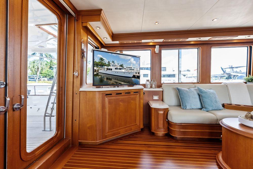 72' 2005 Grand Banks 72 Aleutian RP