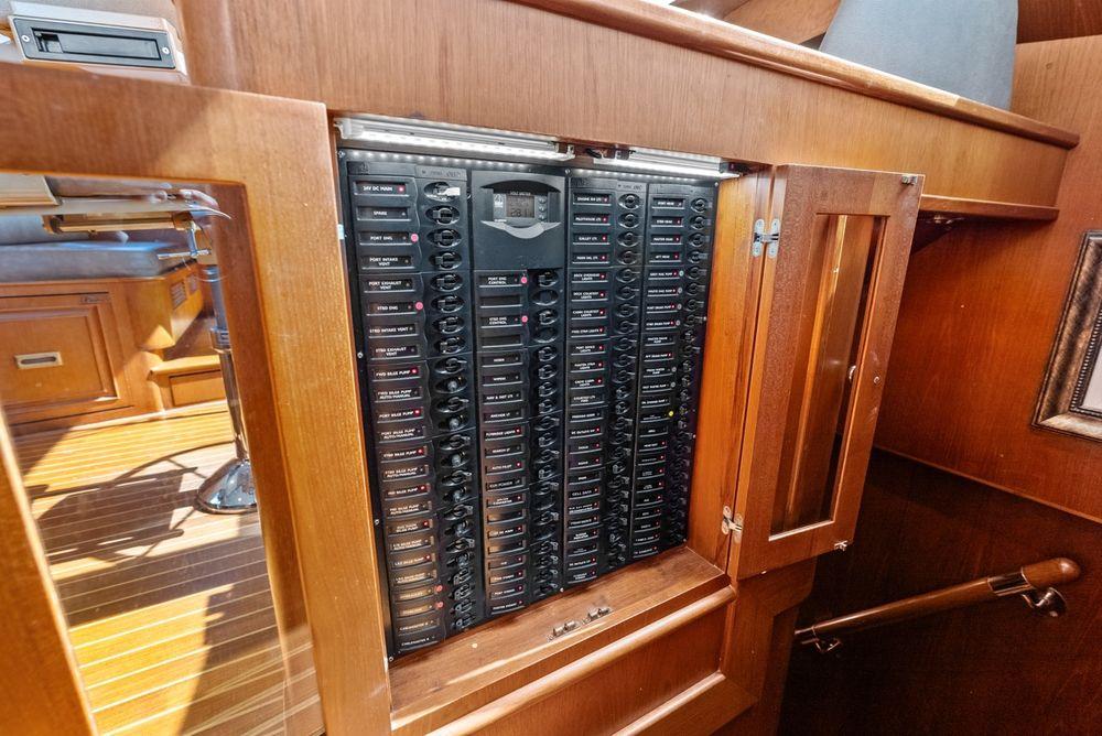 72' 2005 Grand Banks 72 Aleutian RP