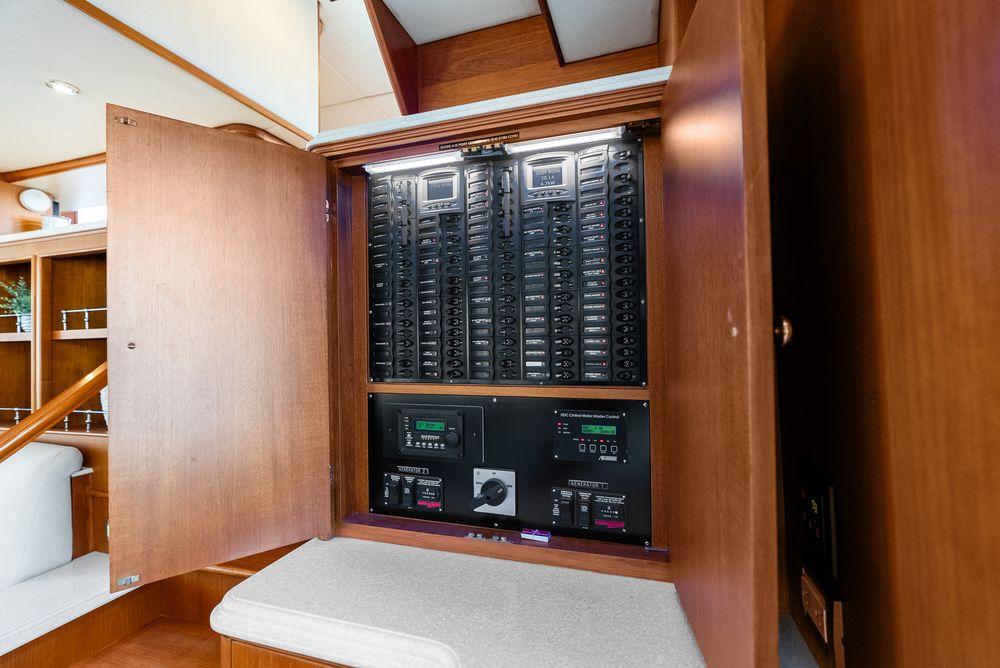 72' 2005 Grand Banks 72 Aleutian RP