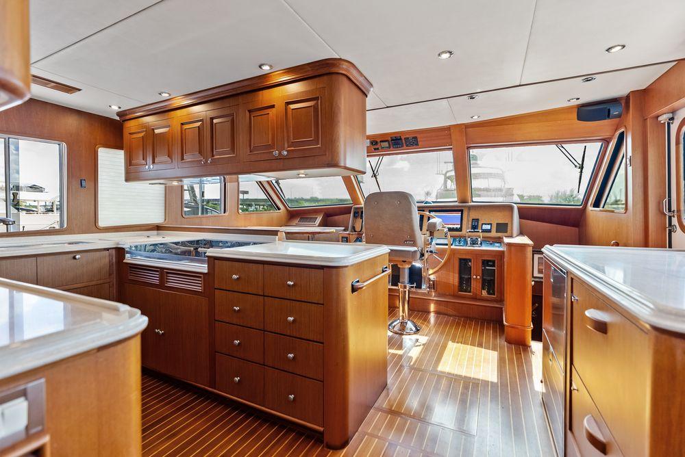 72' 2005 Grand Banks 72 Aleutian RP