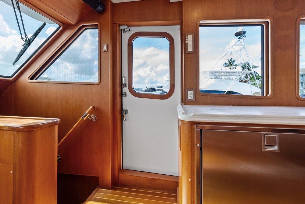 72' 2005 Grand Banks 72 Aleutian RP