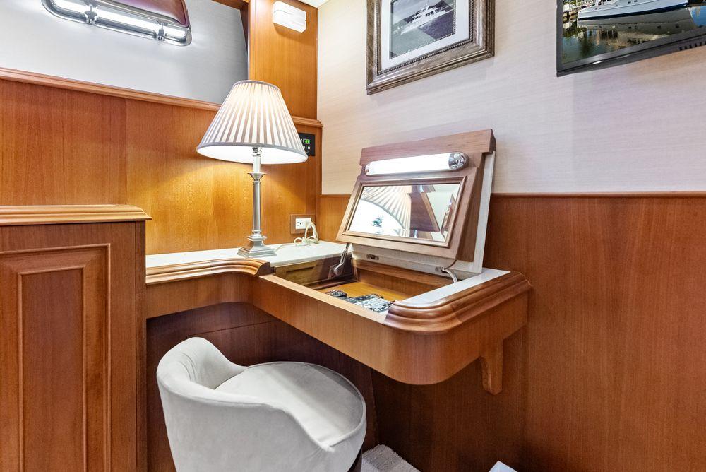 72' 2005 Grand Banks 72 Aleutian RP