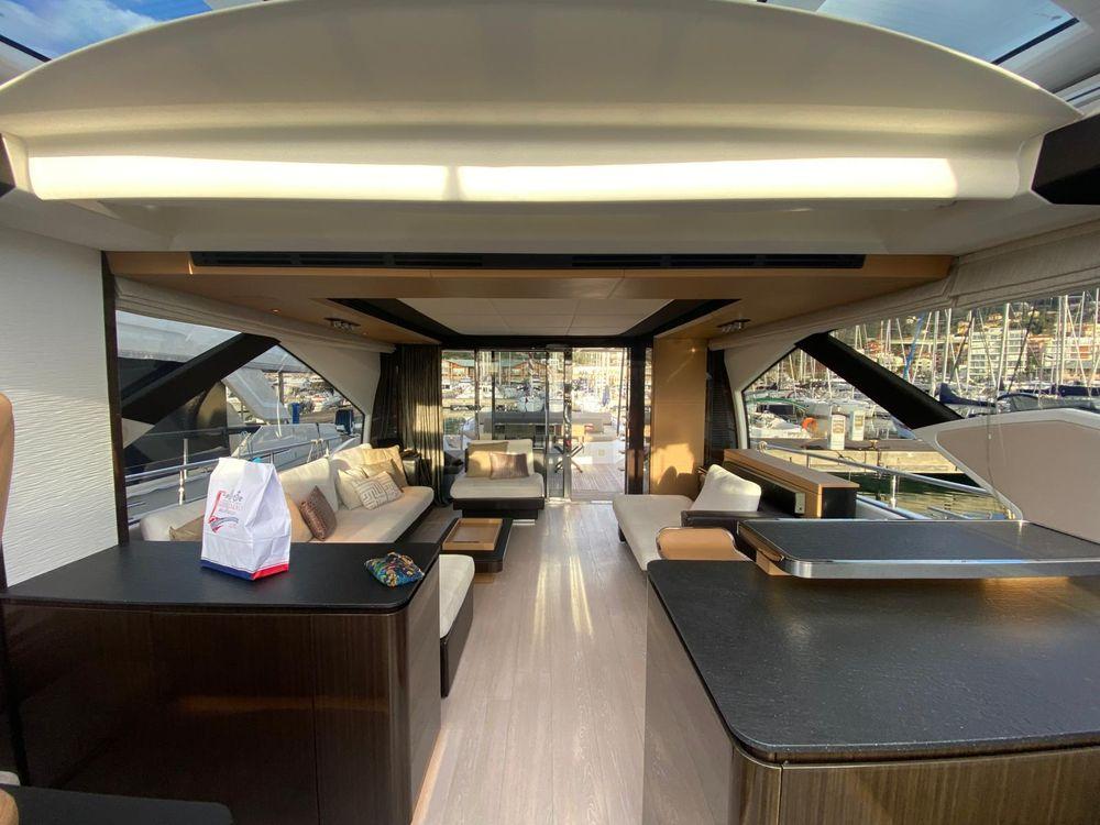 77' 2016 Azimut 77S
