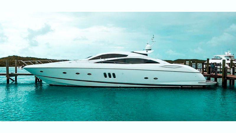 82' 2006 Sunseeker Predator
