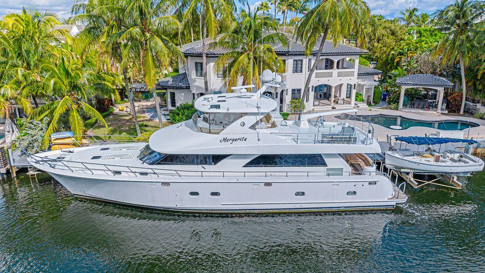 74' 2010 Ocean Alexander 74 Motoryacht