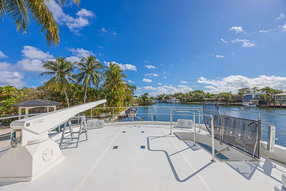 74' 2010 Ocean Alexander 74 Motoryacht