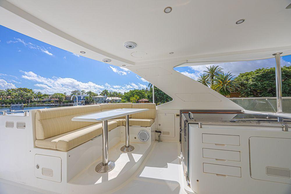 74' 2010 Ocean Alexander 74 Motoryacht