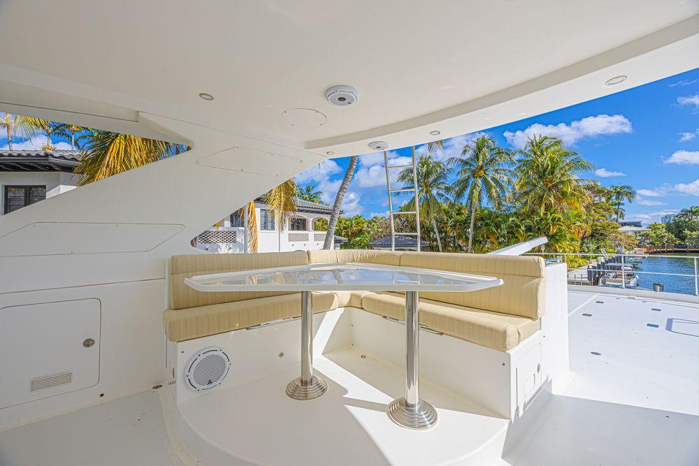 74' 2010 Ocean Alexander 74 Motoryacht