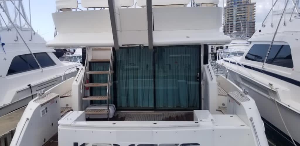 55' 2011 Fairline Squadron 55