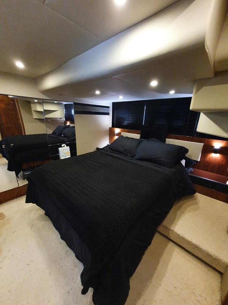 55' 2011 Fairline Squadron 55