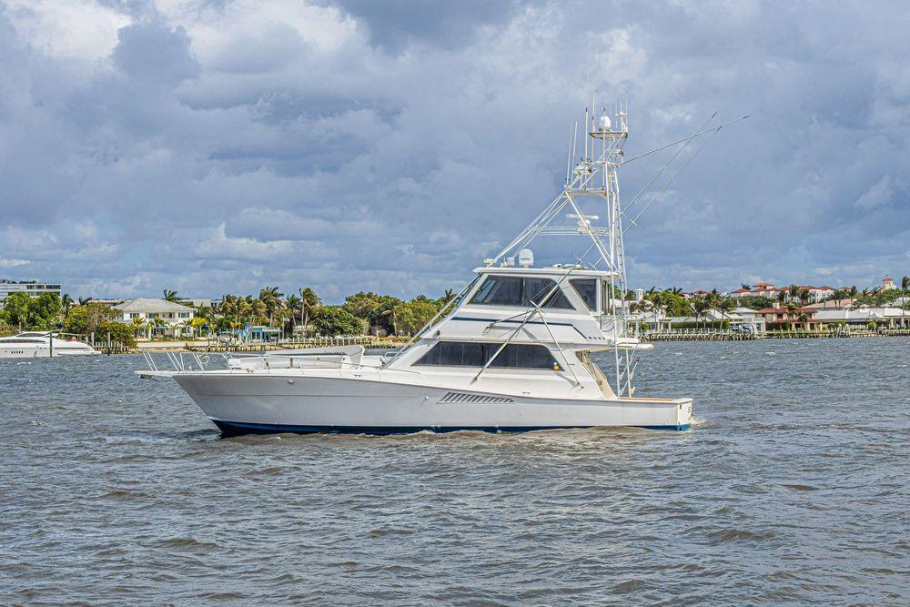 58' 1995 Viking 58 Convertible