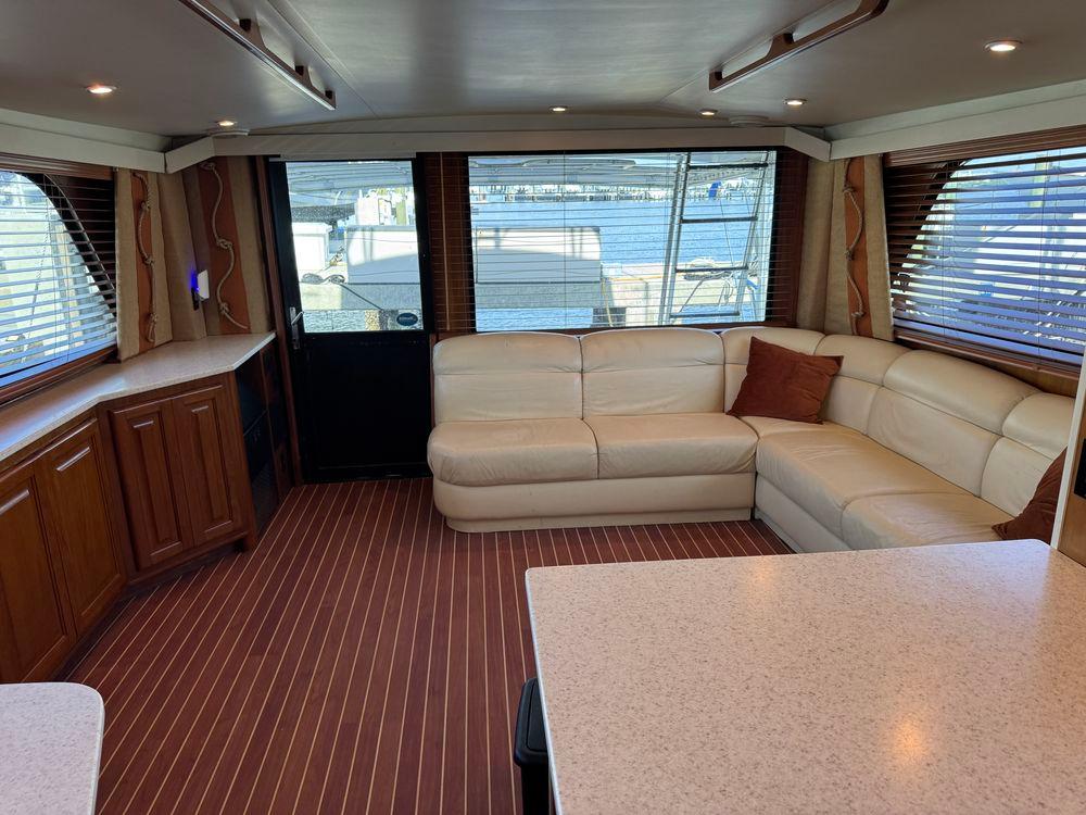 58' 1995 Viking 58 Convertible