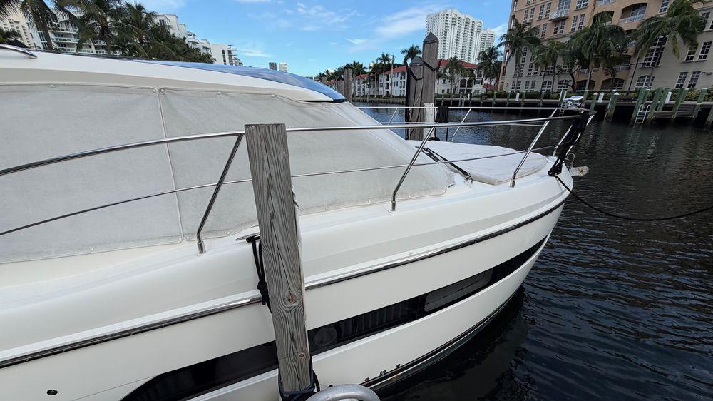 34' 2019 Carver C34