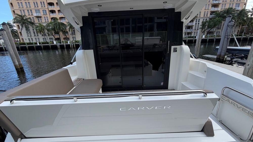 34' 2019 Carver C34