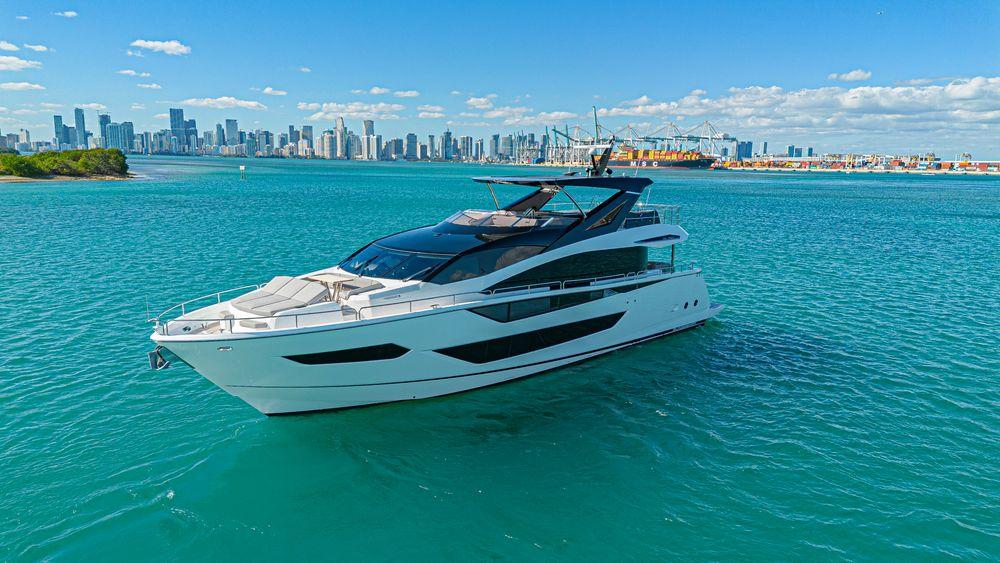 88' 2025 Sunseeker 88 Yacht