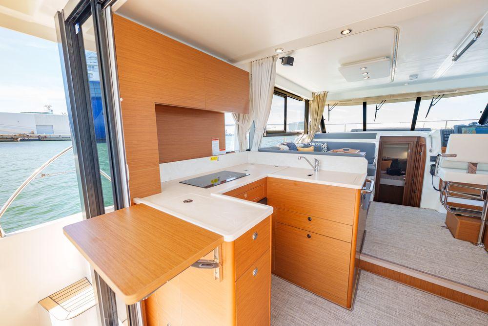 44' 2025 Beneteau Swift Trawler 41 Fly