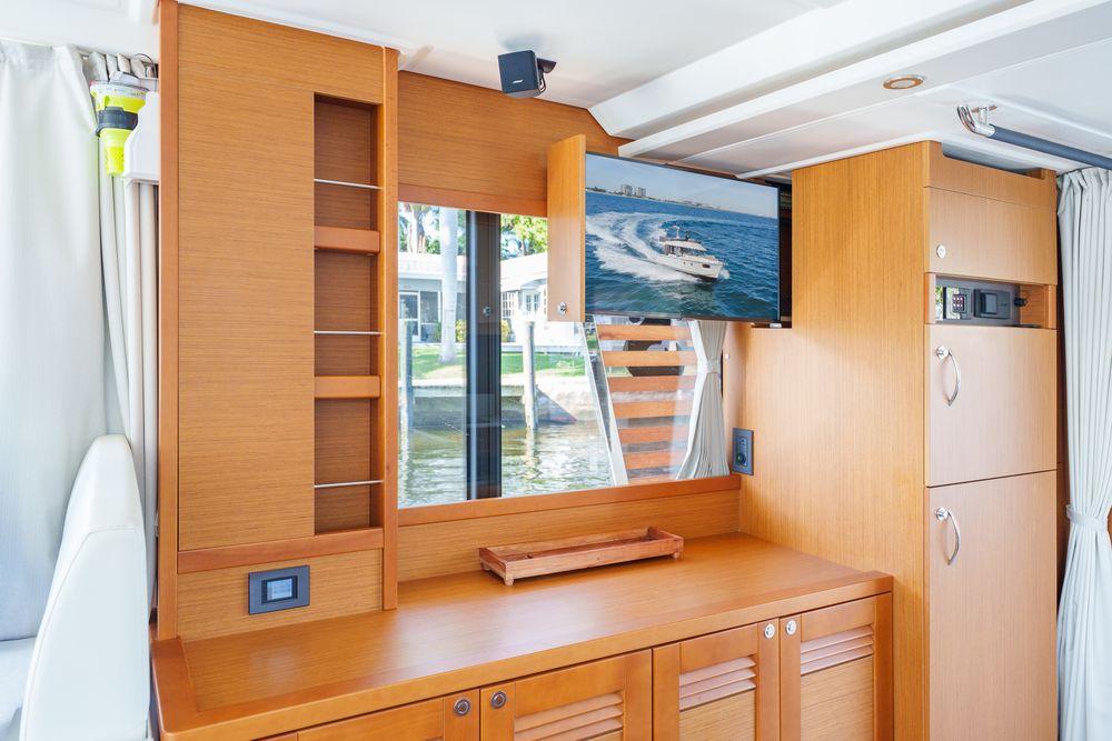 44' 2025 Beneteau Swift Trawler 41 Fly