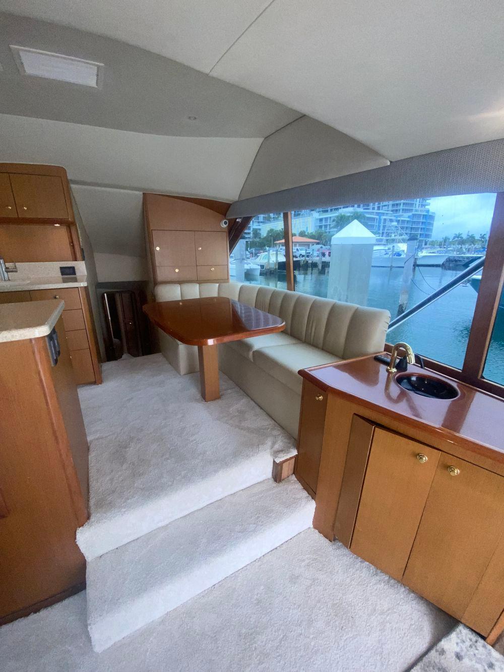 52' 2002 Ocean Yachts Super Sport