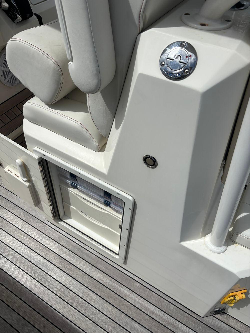 37' 2018 Ocean 1 37 RIB