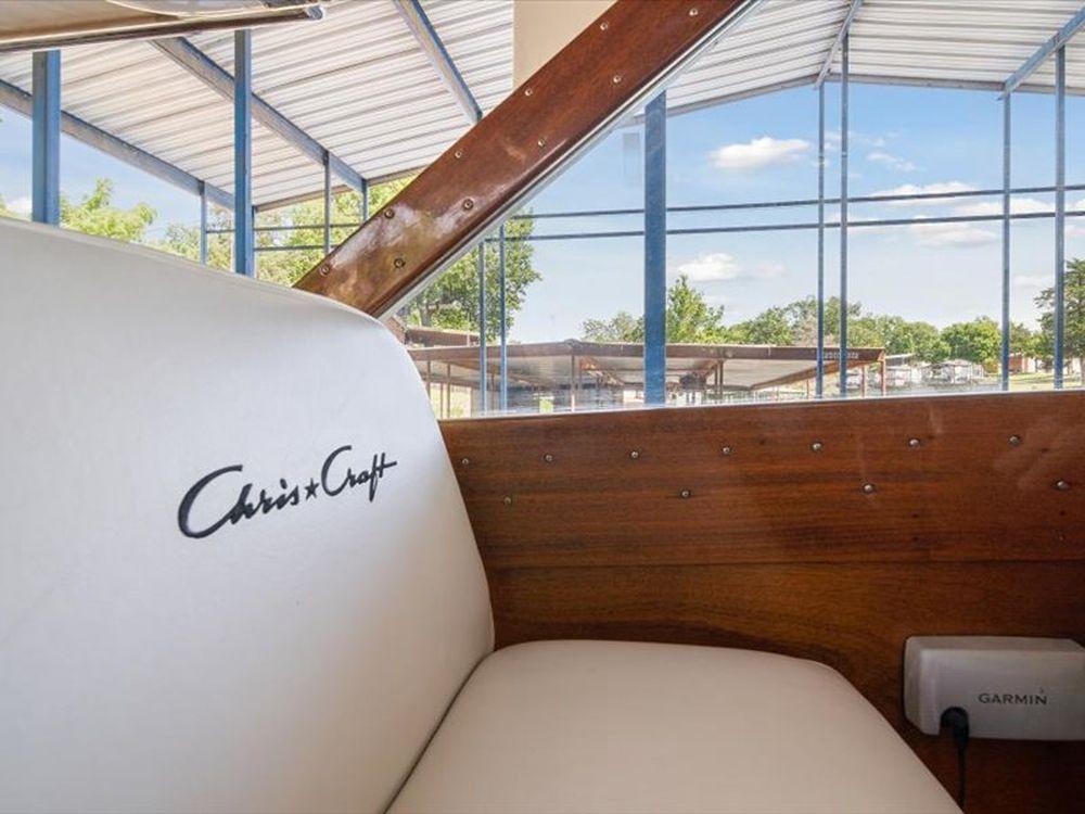 37' 1964 Chris-Craft 37 Constellation