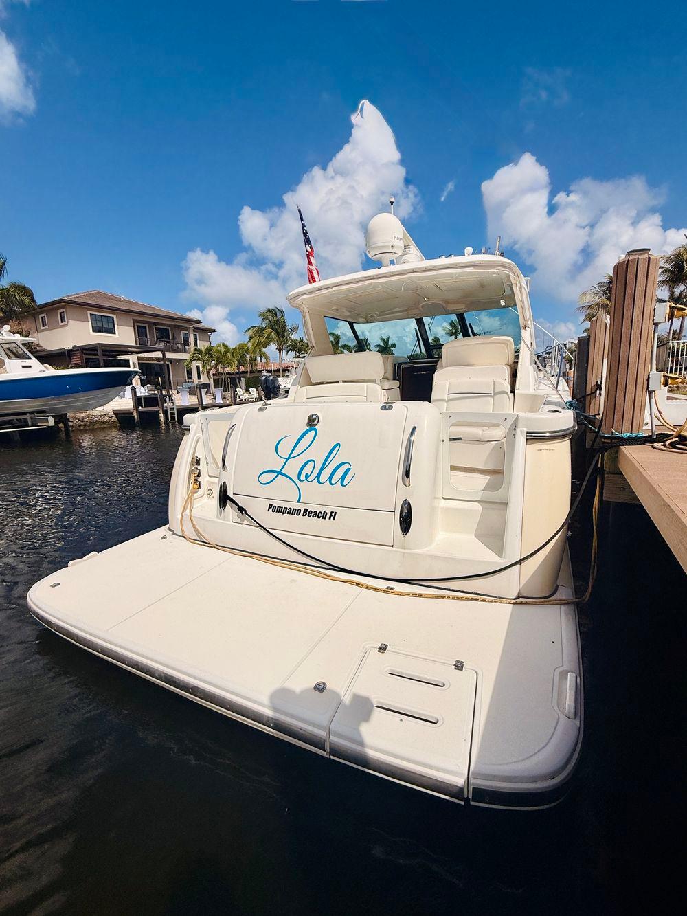 36' 2005 Tiara Yachts 3600 Sovran