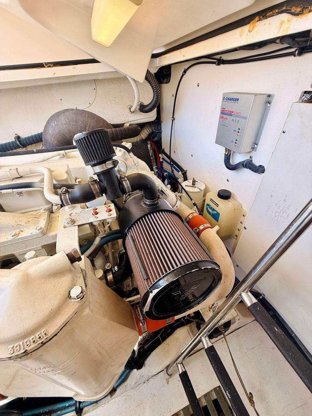 36' 2005 Tiara Yachts 3600 Sovran