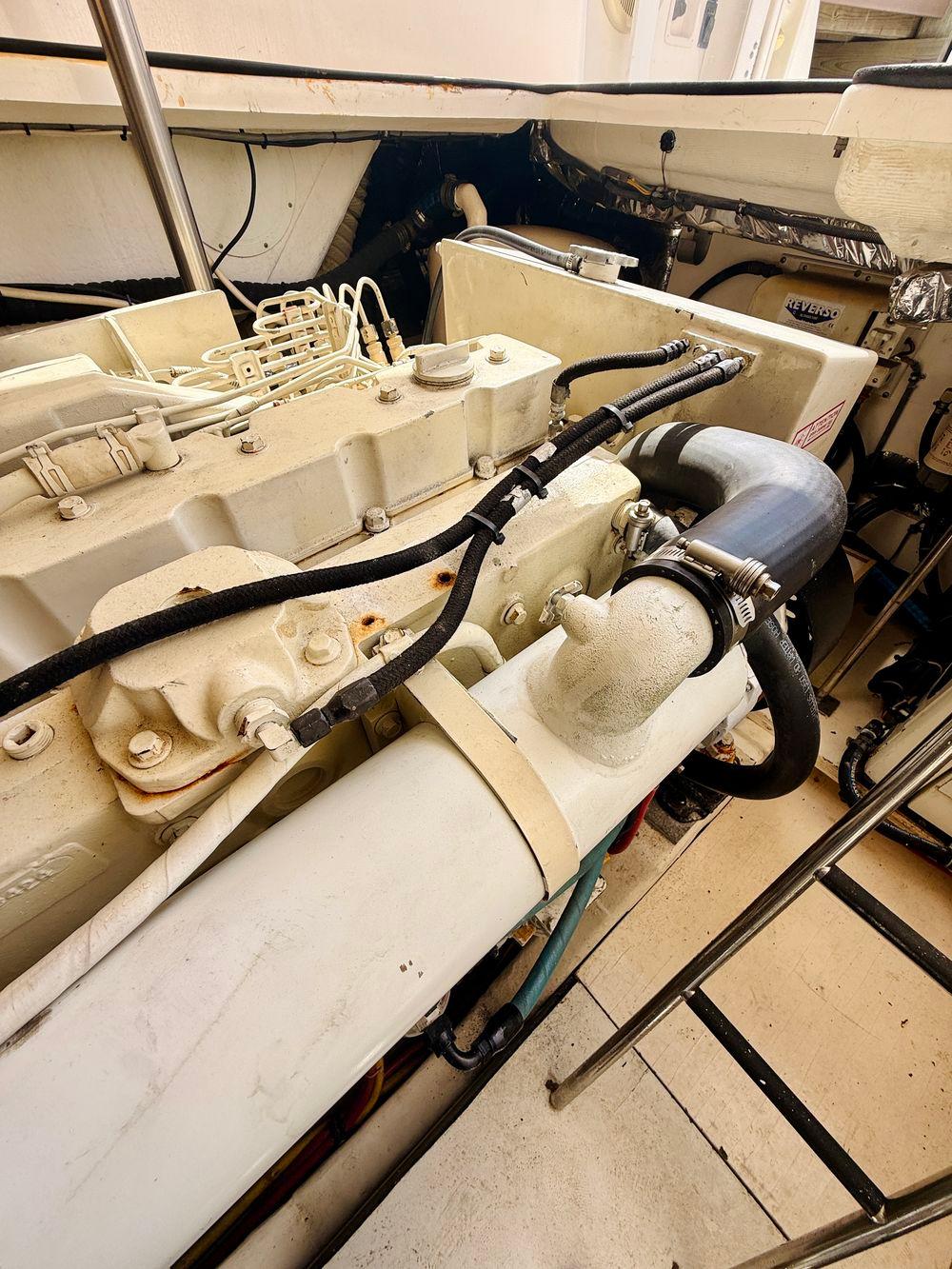 36' 2005 Tiara Yachts 3600 Sovran