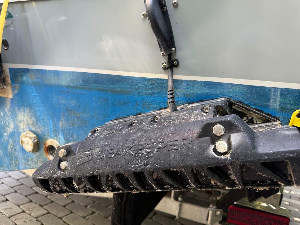 23' 2021 Sportsman Open 232 Center Console