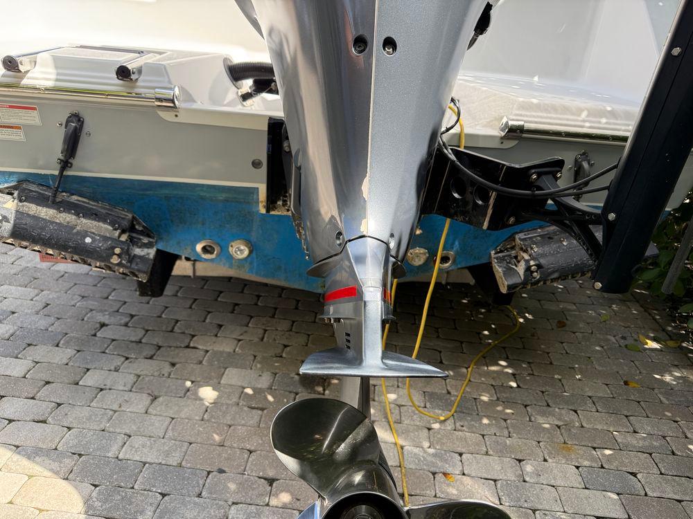 23' 2021 Sportsman Open 232 Center Console