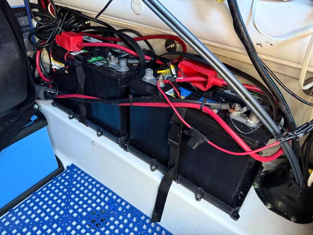 23' 2021 Sportsman Open 232 Center Console