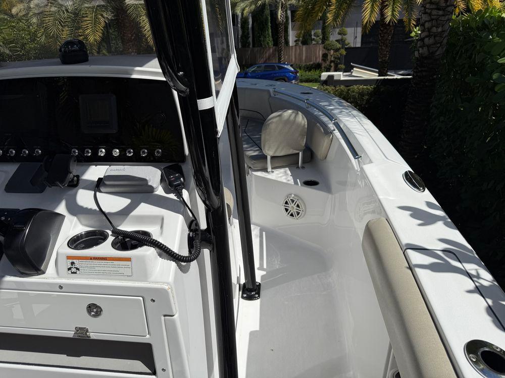 23' 2021 Sportsman Open 232 Center Console