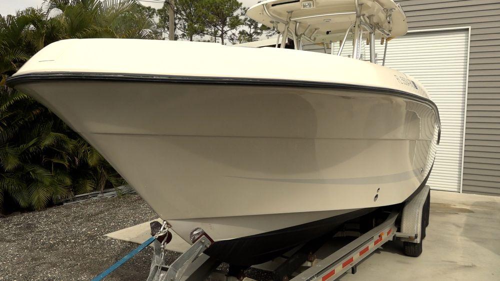 29' 2008 Hydra-Sports Vector 2900 CC