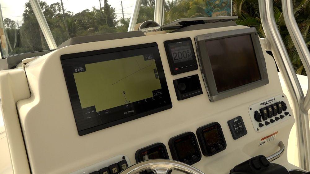 29' 2008 Hydra-Sports Vector 2900 CC