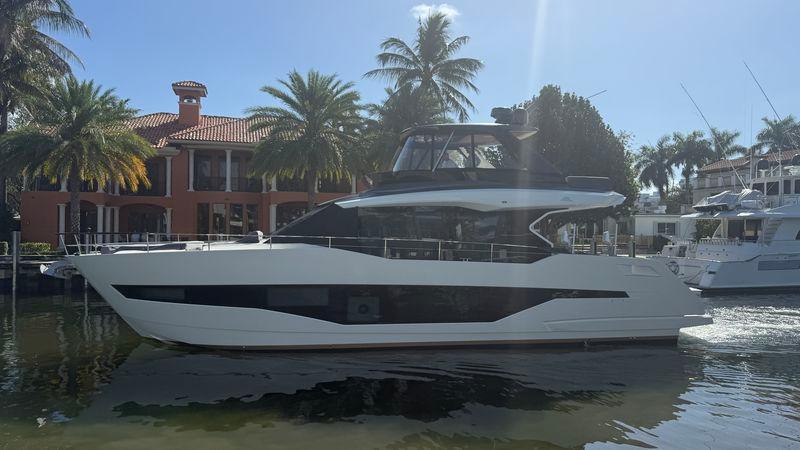 57' 2023 Astondoa AS5