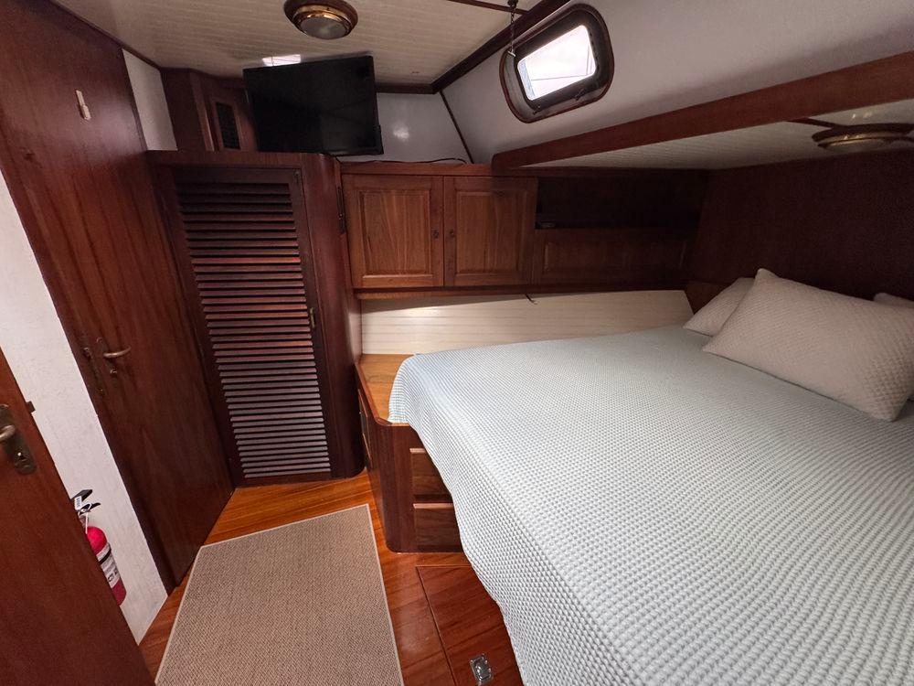 61' 1982 Custom Virpack Steel Hull