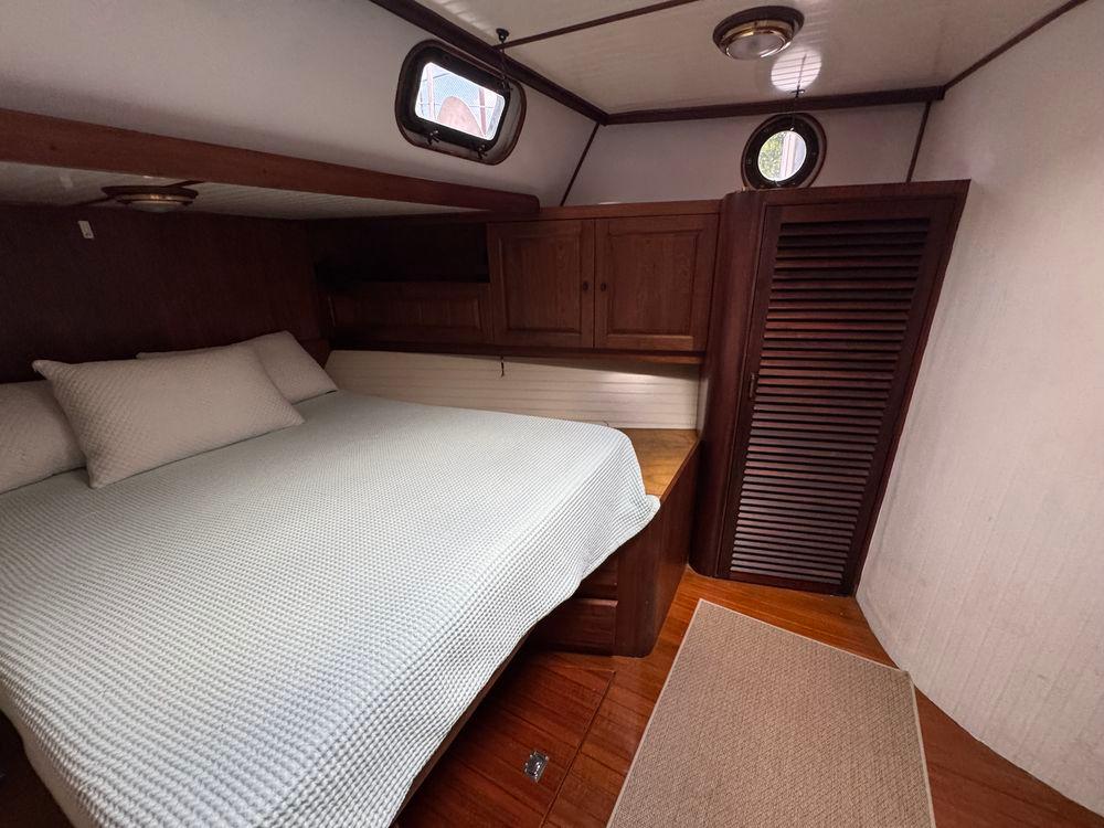 61' 1982 Custom Virpack Steel Hull